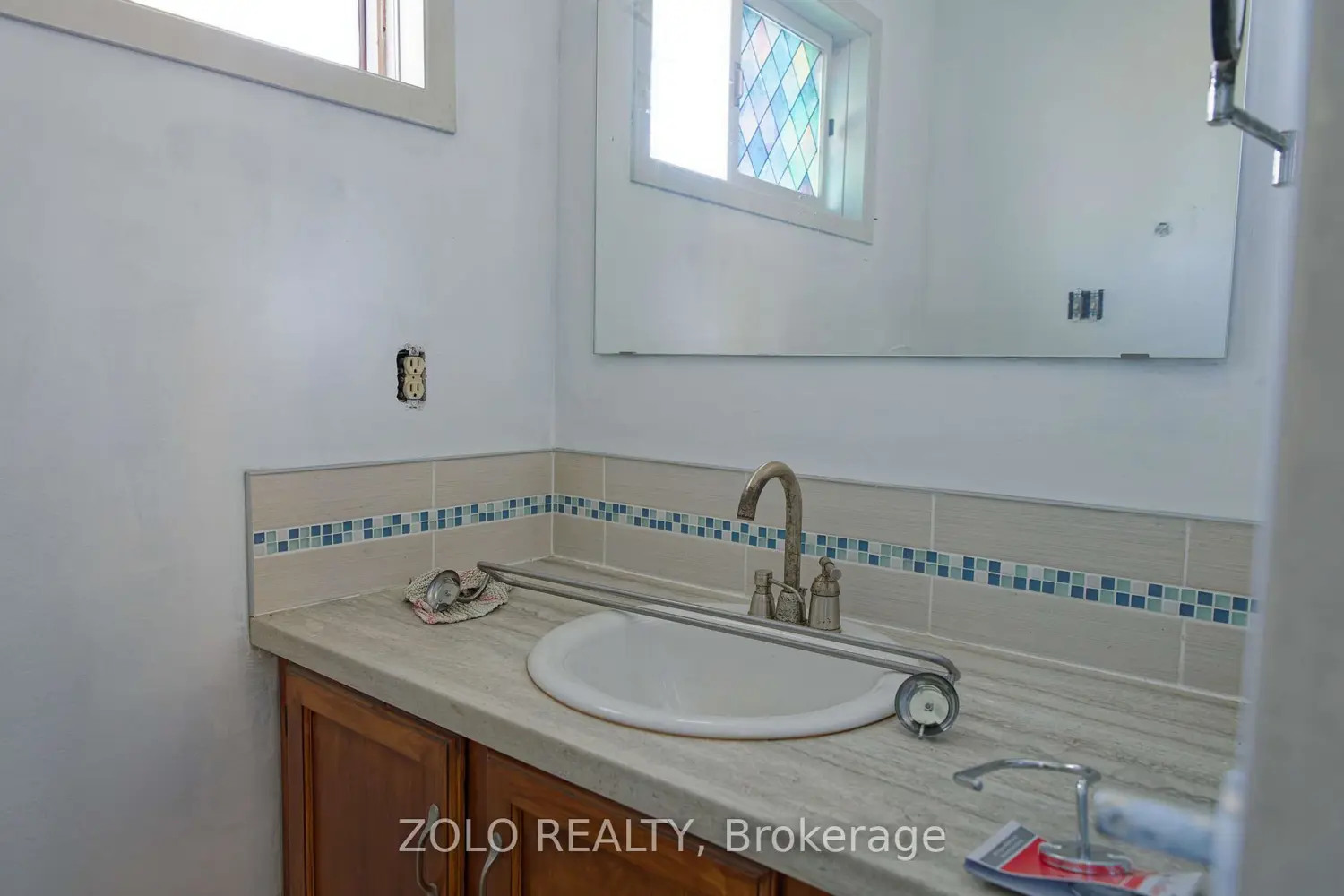 4075 Lafortune Drive photo 5
