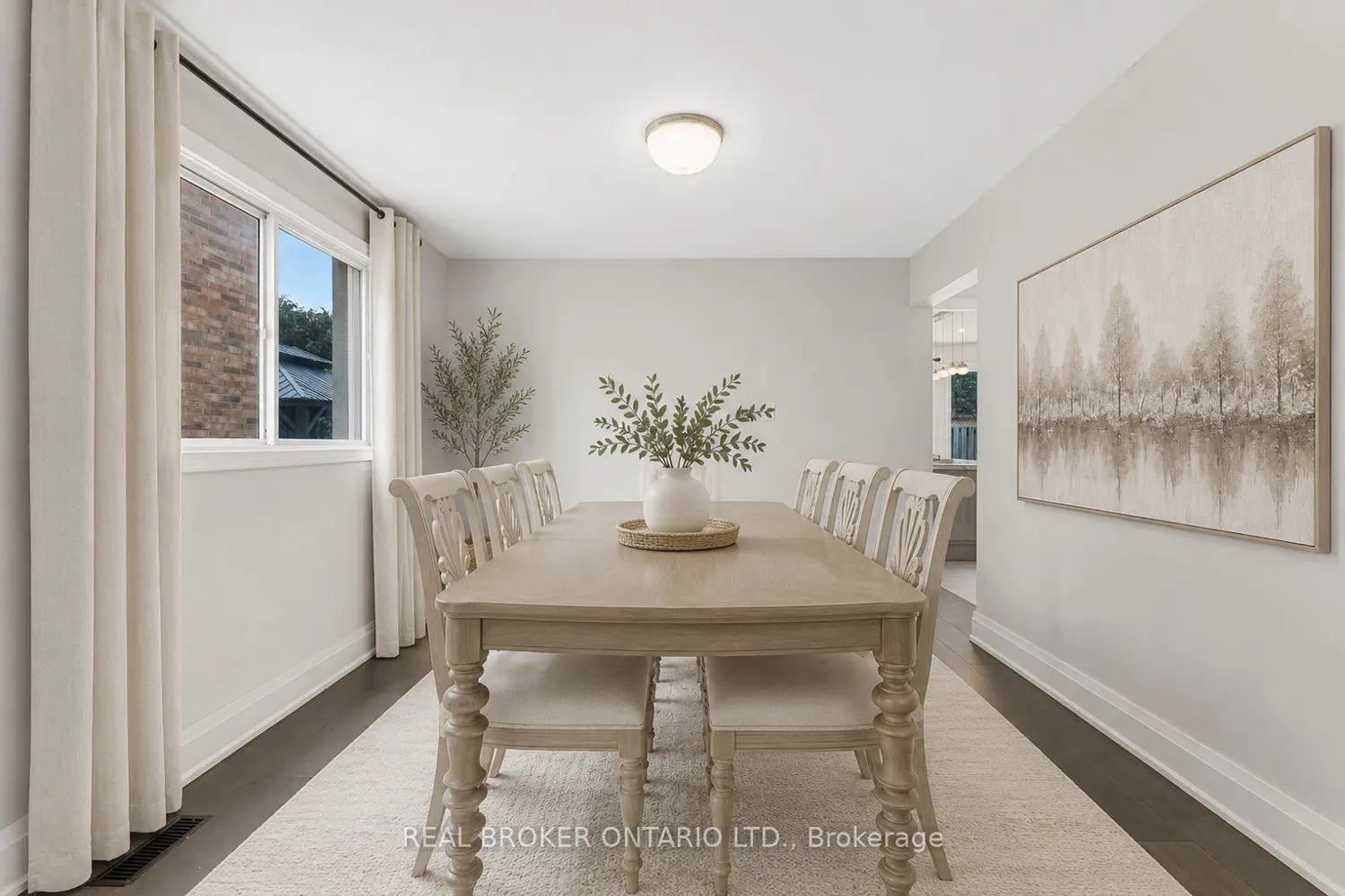 1221 Creekside Drive
