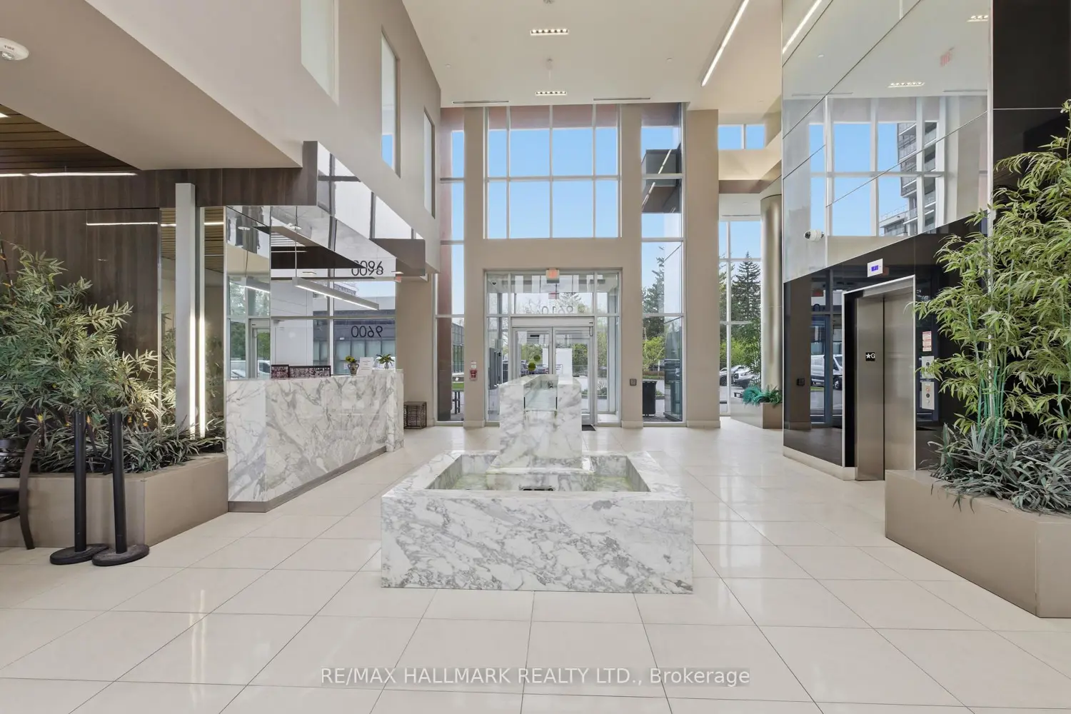 Additional image 17 of 9608 Yonge Street 1112A