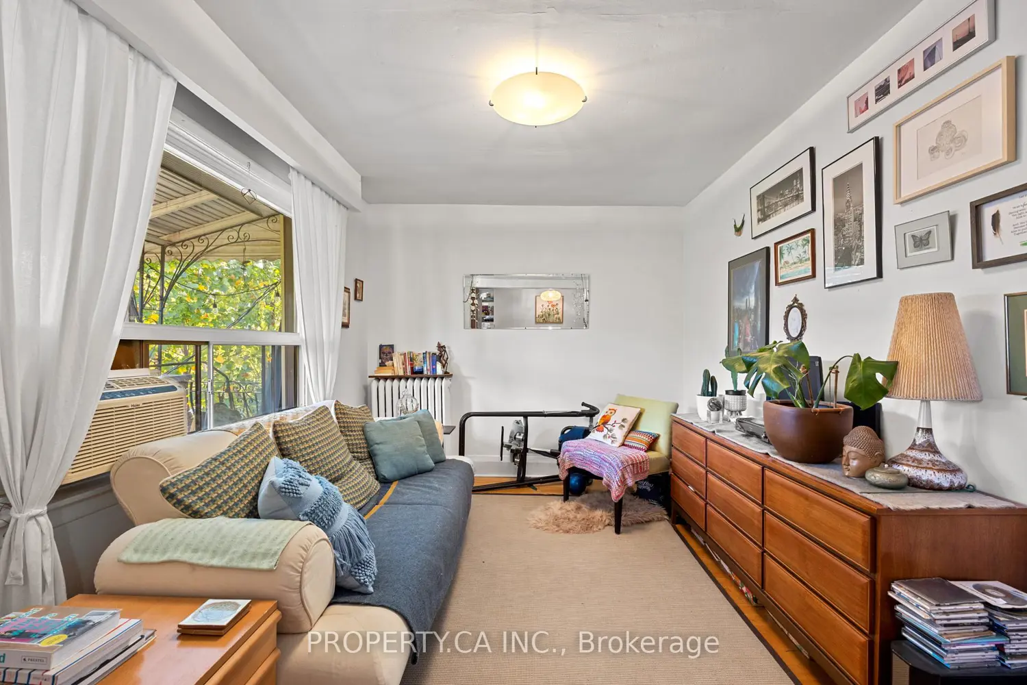 Additional image 8 of 396 Roxton Road
