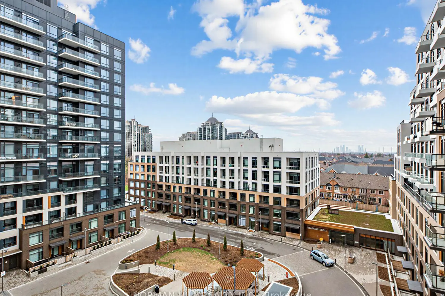 Additional image 19 of 7950 Bathurst Street 701