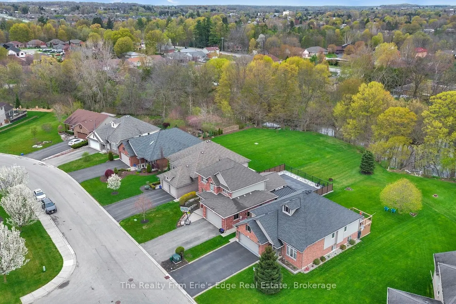 Additional image 18 of 23 William Street