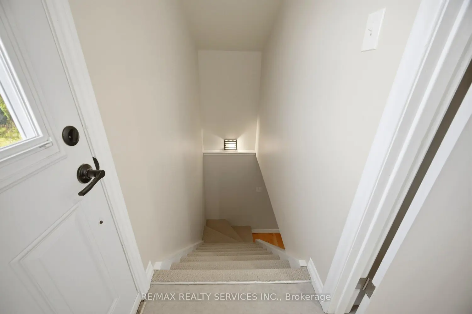 Additional image 8 of 25 Ascot Avenue