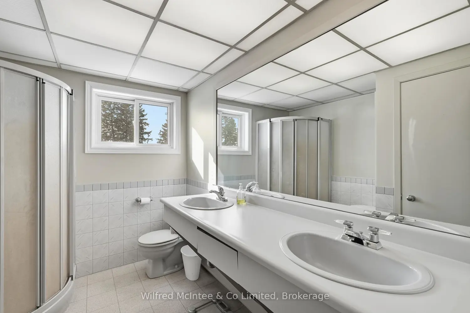 1773 Bruce Road 10 photo 2