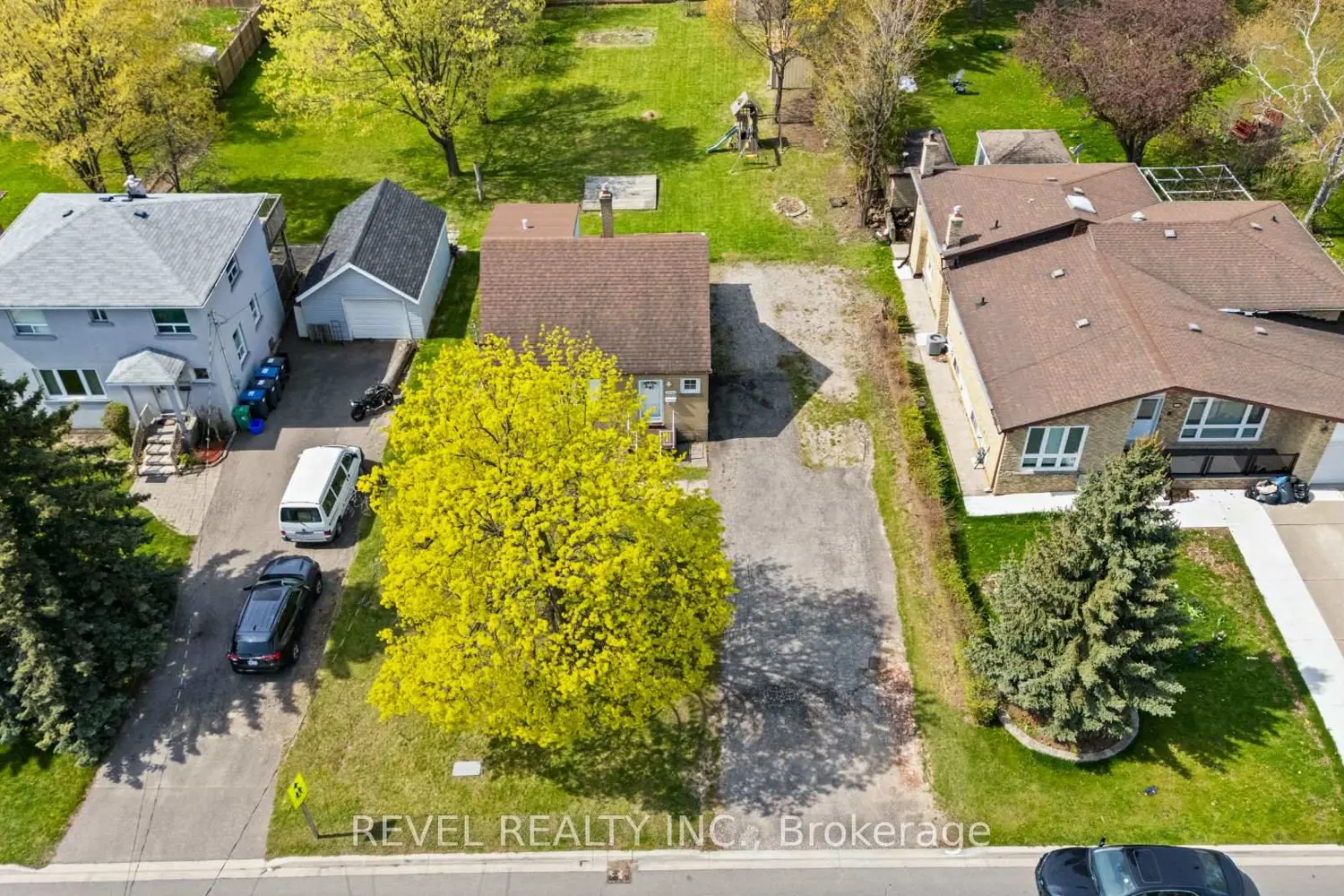 Additional image 10 of 3524 Joan Drive