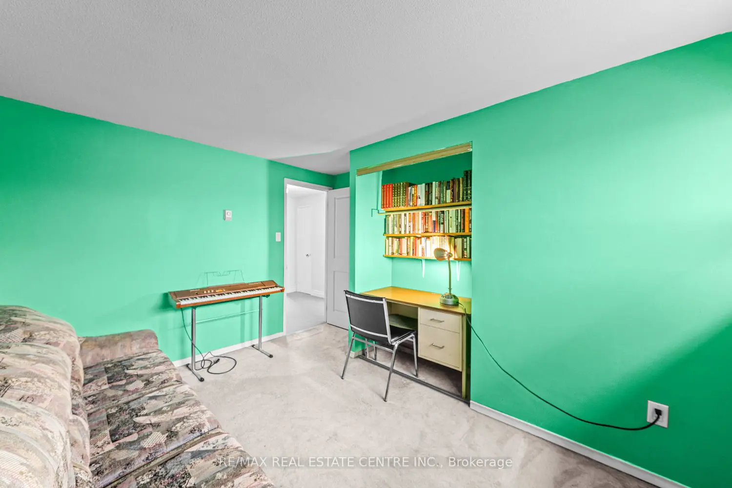 Additional image 6 of 13 Gold Pine Court