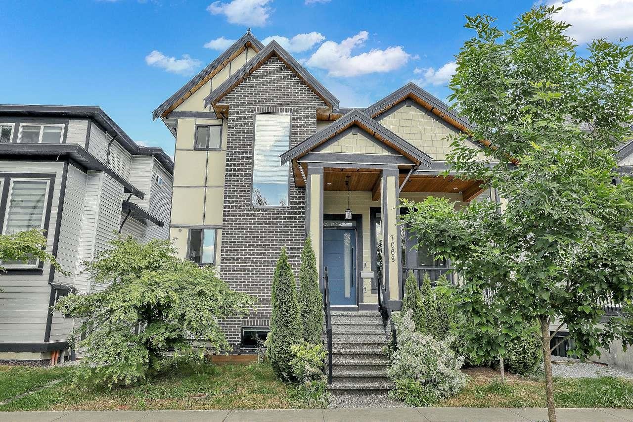 7068 194 Street, Surrey, BC, V4N 1N2