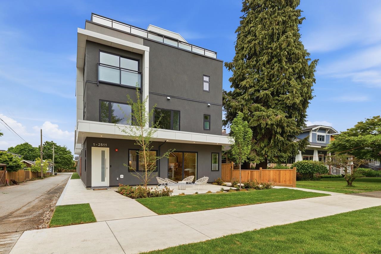 1-2511 Kitchener Street, Vancouver, BC, V5K 3C7
