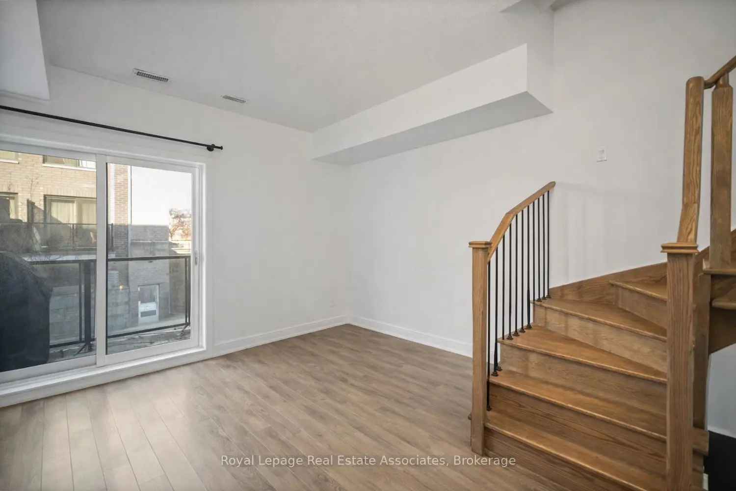 Additional image 4 of 2059 Weston Road 40