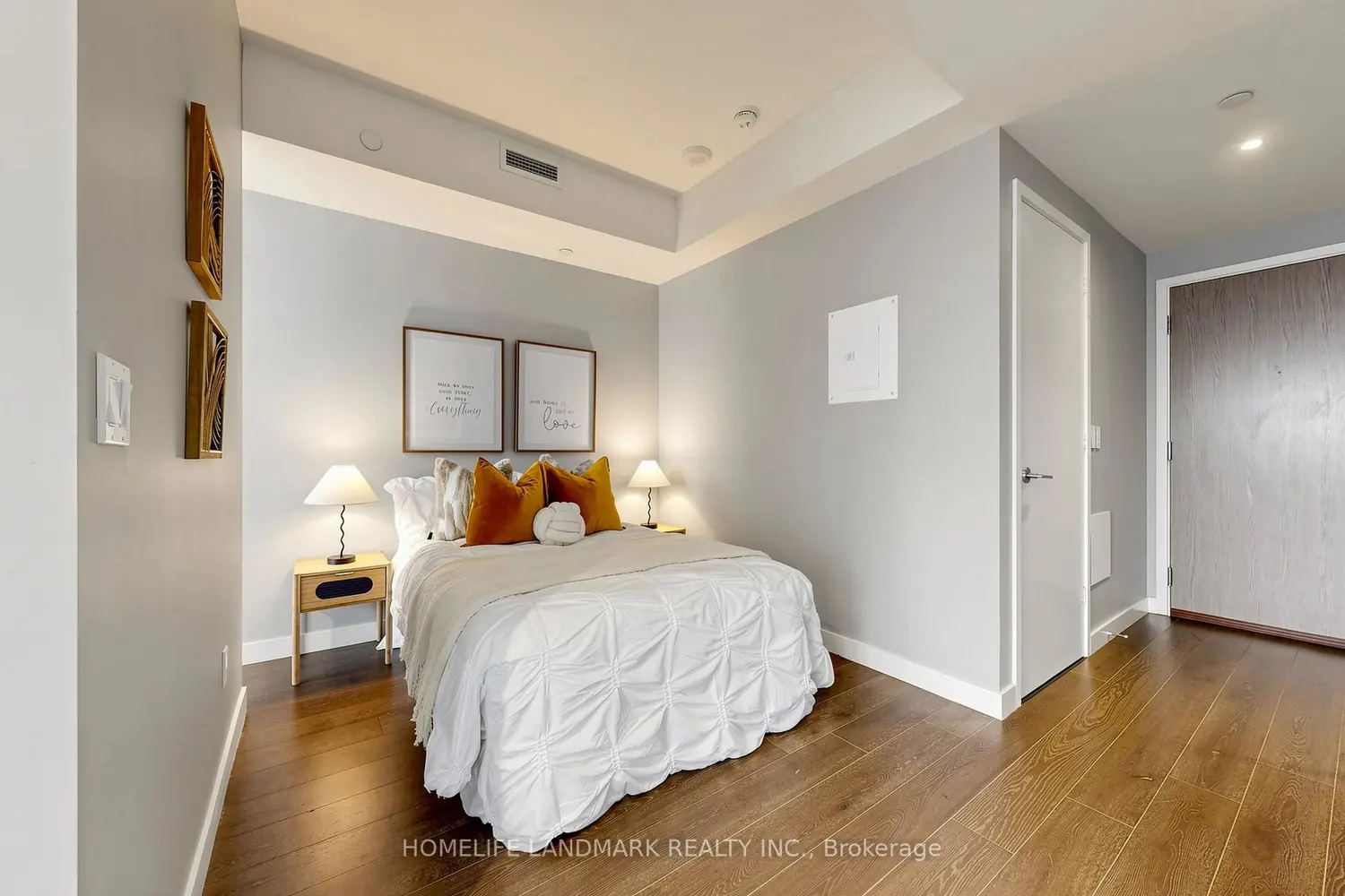 Additional image 10 of 215 Queen Street 1603