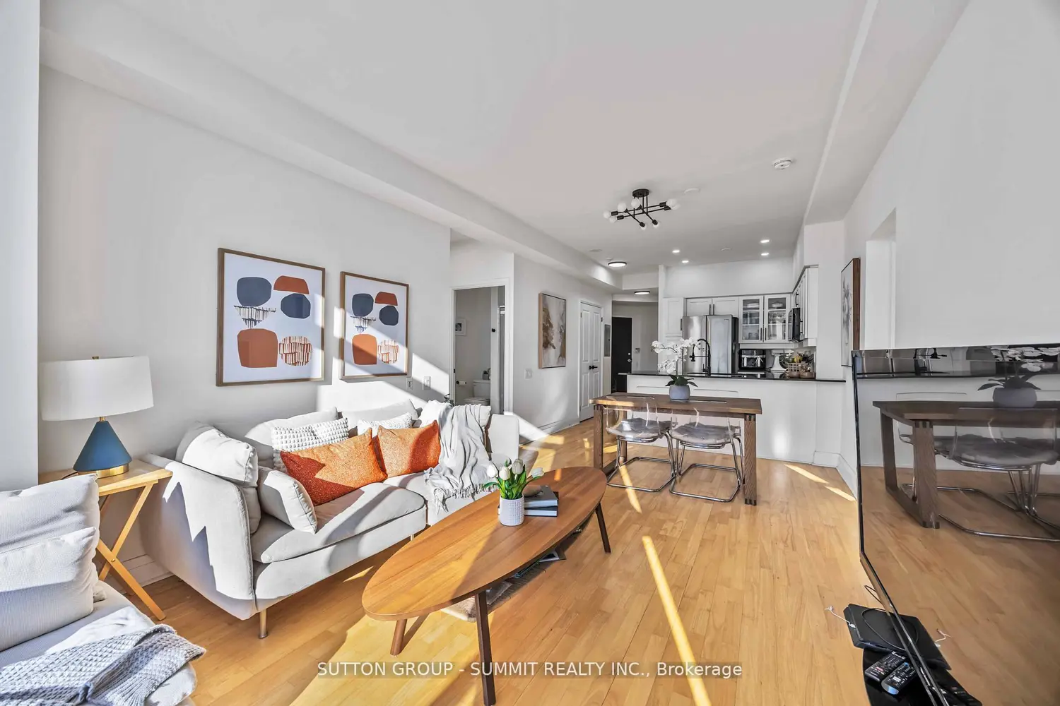 Additional image 12 of 15 Windermere Avenue Ph01