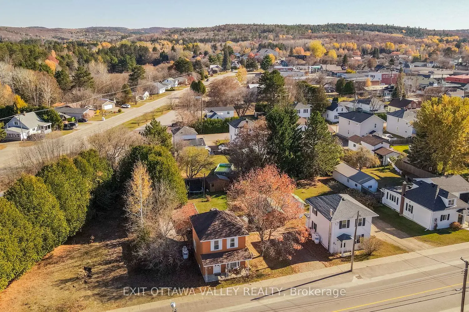 Additional image 17 of 28 Paugh Lake Road
