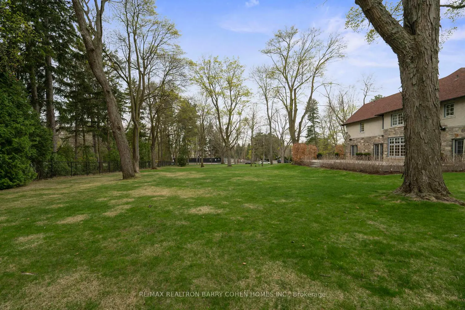 Additional image 17 of 15 Park Lane Circle