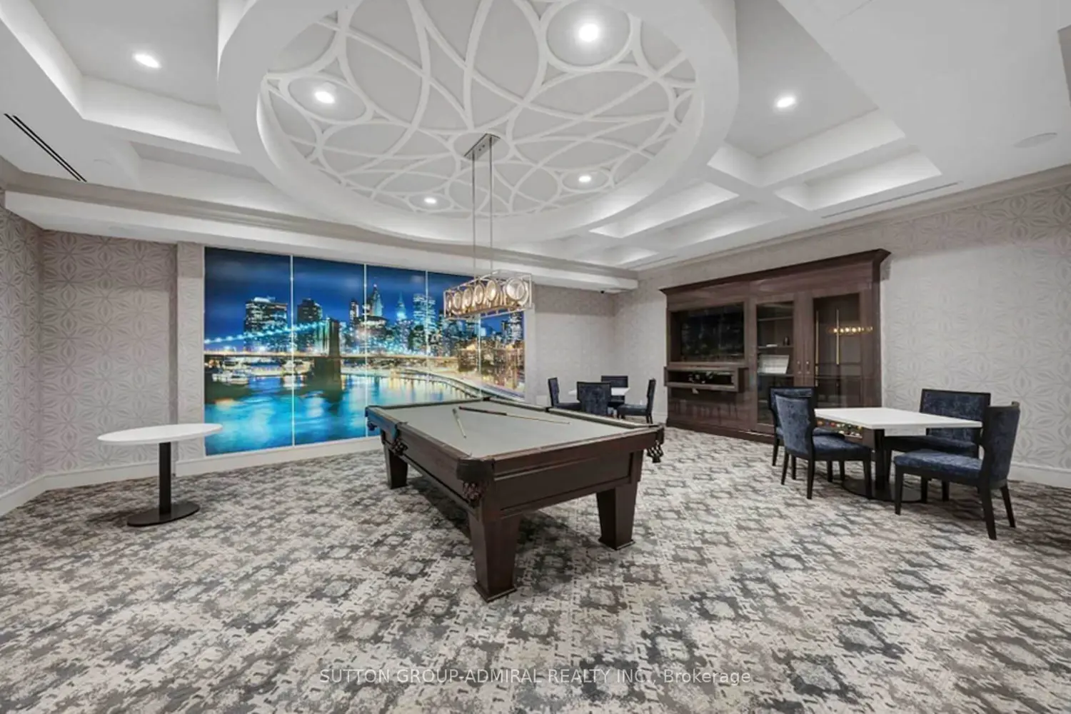 Additional image 19 of 9085 Jane Street 622