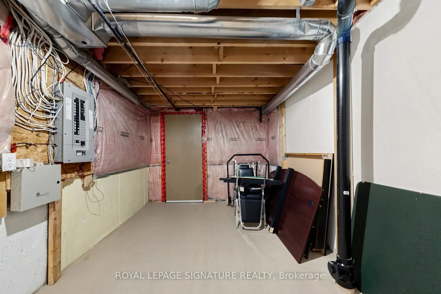 Additional image 13 of 6086 Windfleet Crescent