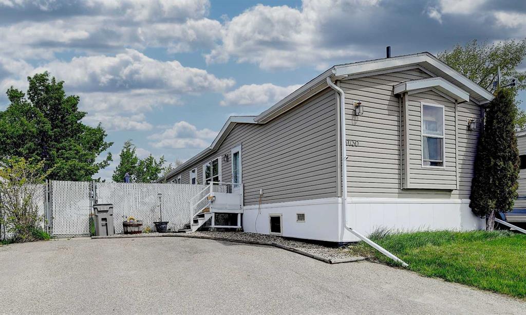 Additional image 2 of 9730 120 Avenue, Grande Prairie, AB, T8V 5H3