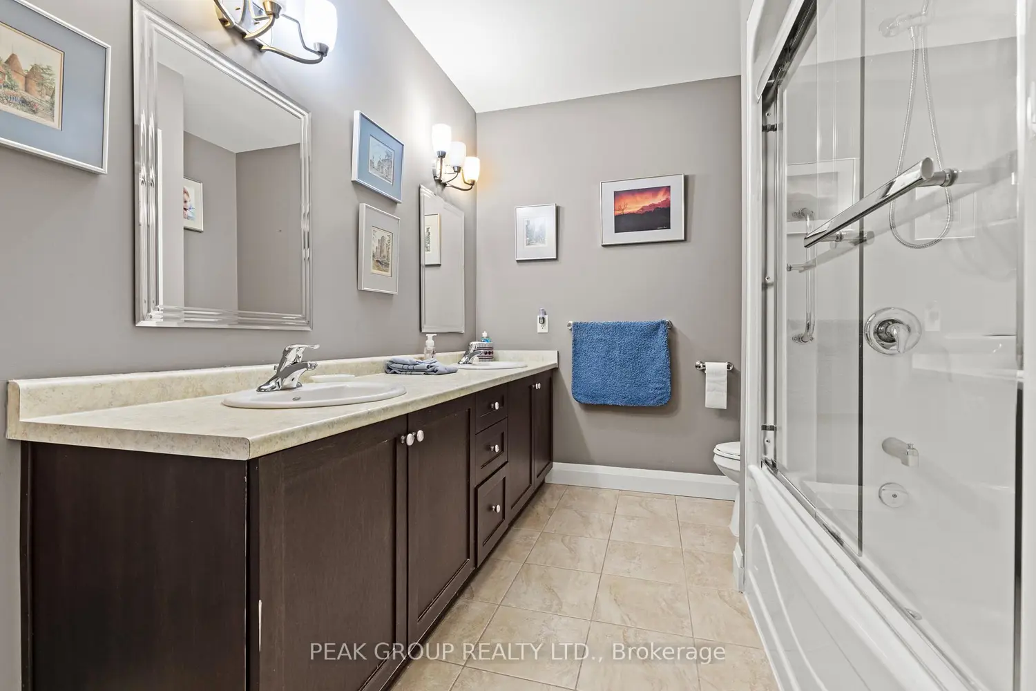 Additional image 11 of 26 Wellington Street 106