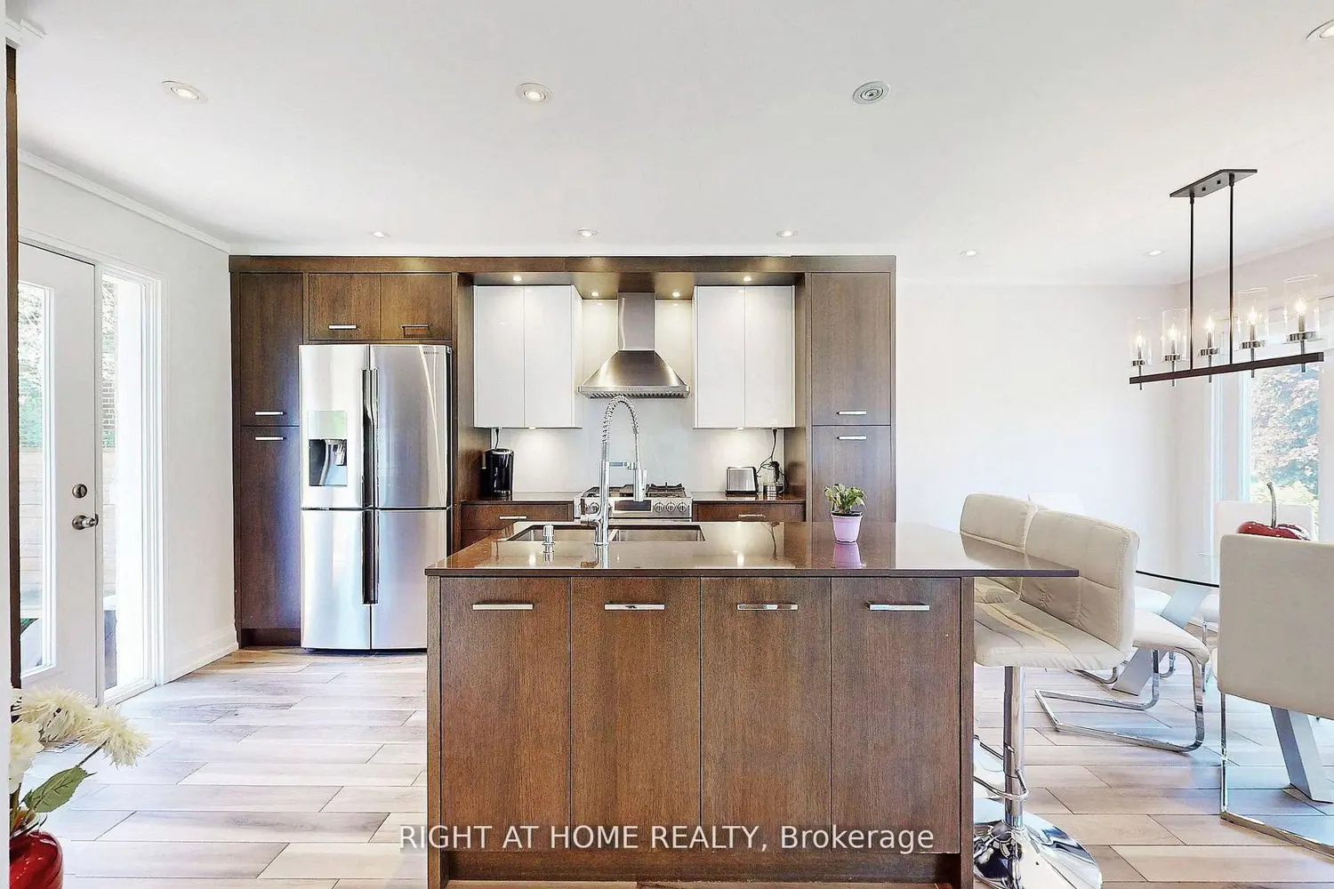 Additional image 10 of 454 Alper Street