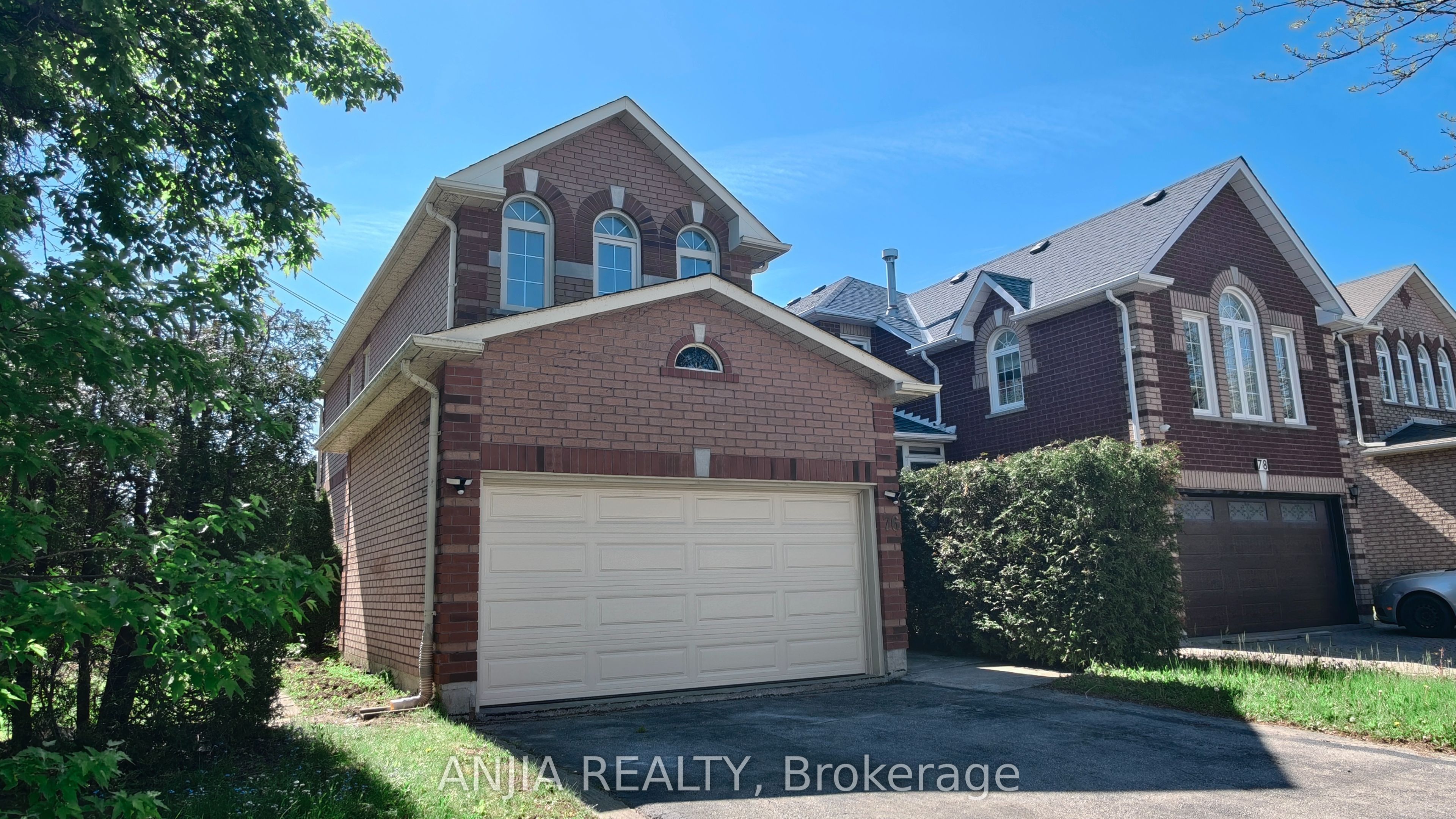 76 Fresno Court, Markham, ON, L3R 0T7