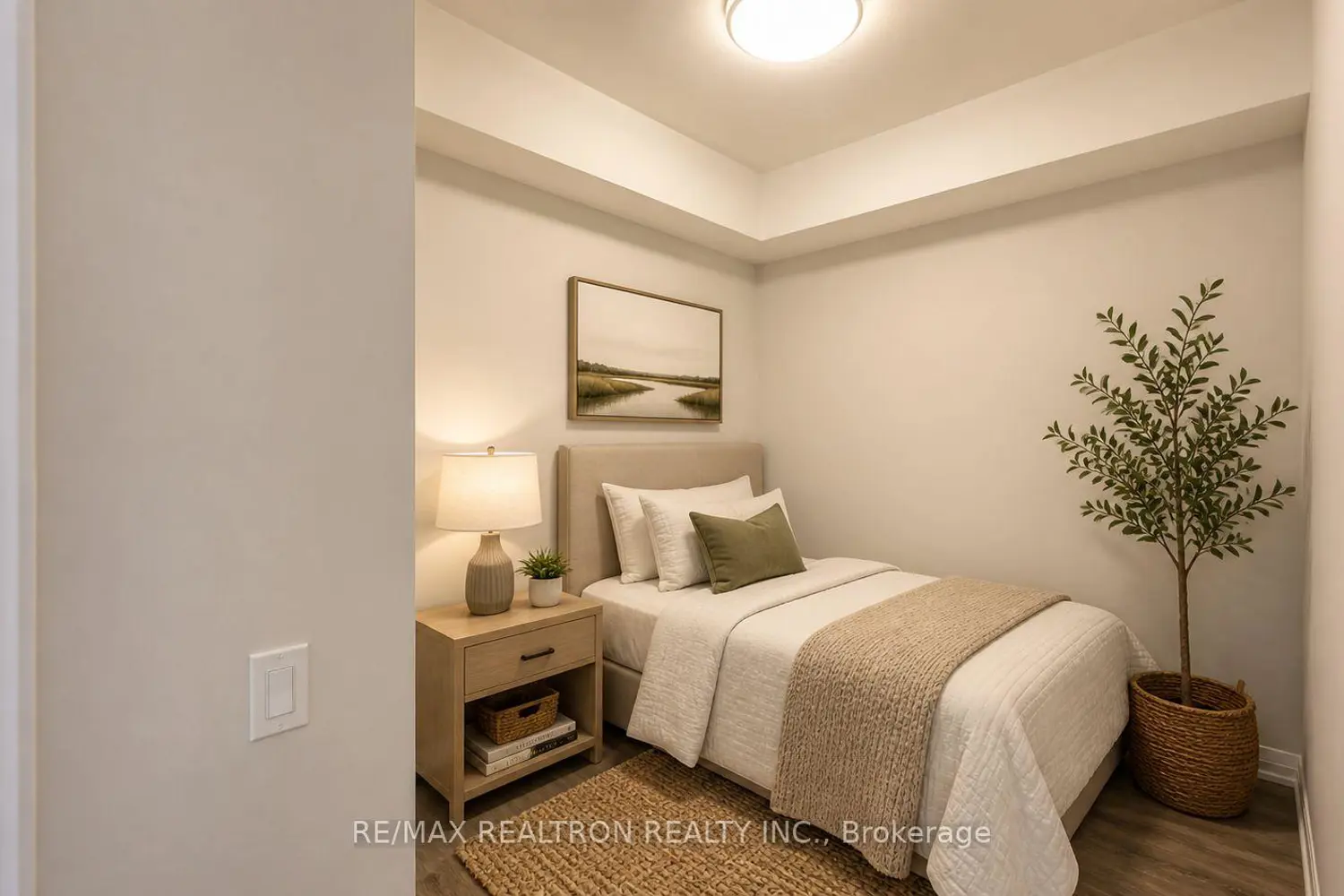 Additional image 7 of 9000 Jane Street 1220