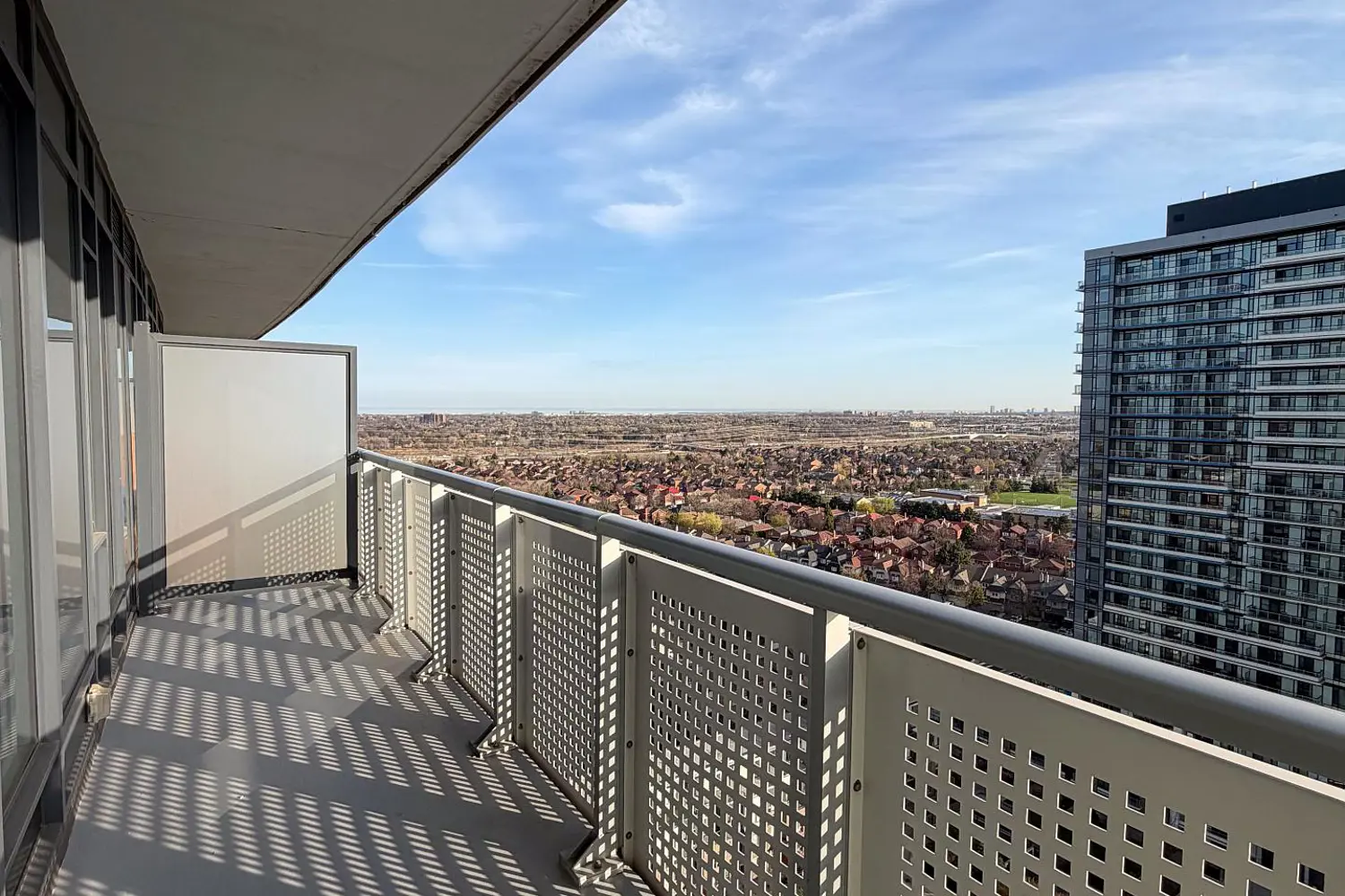 Additional image 13 of 2520 Eglinton Avenue 1702