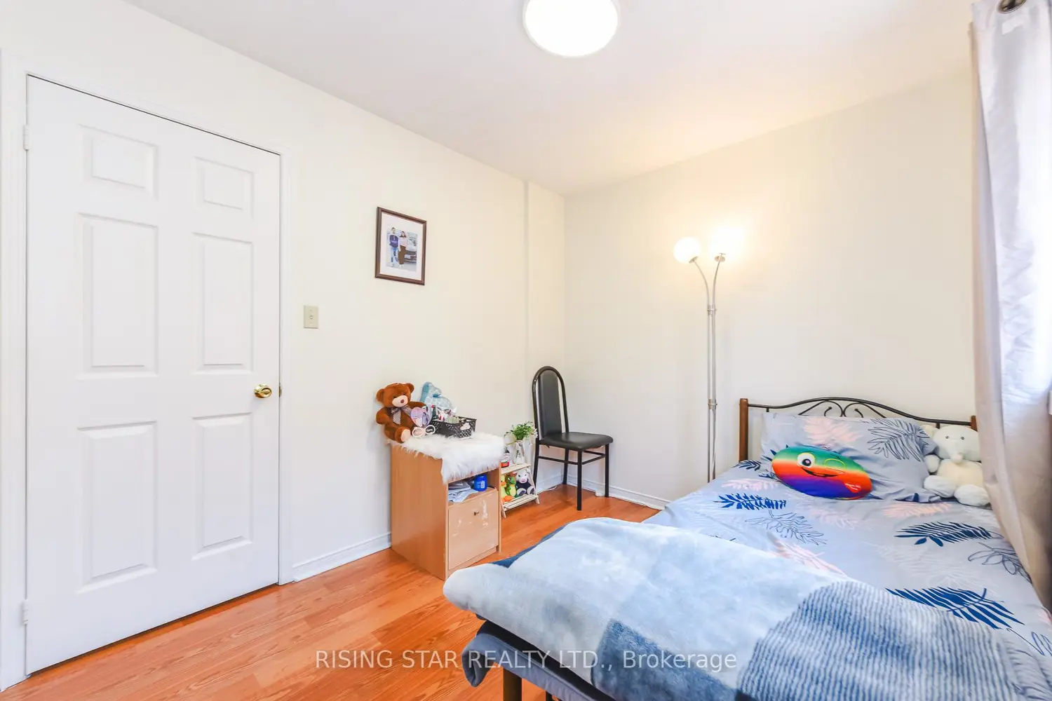 Additional image 12 of 16 Elmpark Court