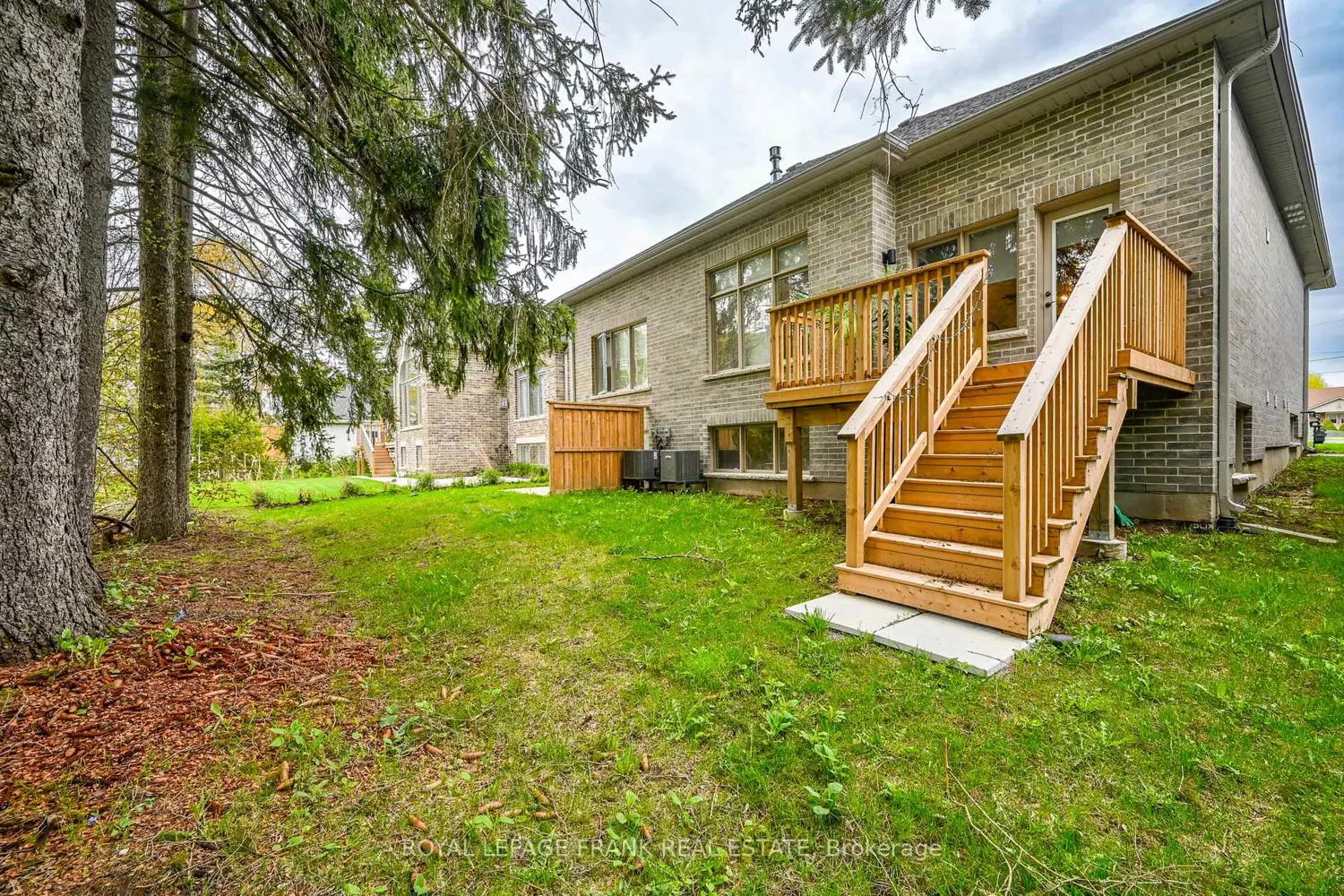 Additional image 12 of 16040 Simcoe Street