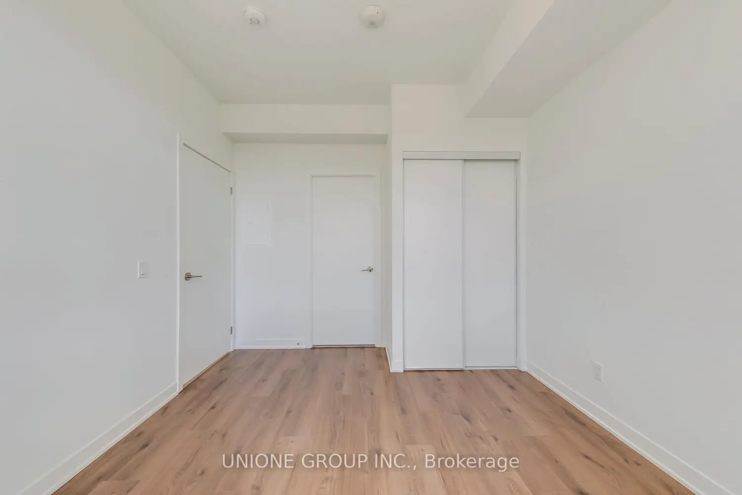 Additional image 11 of 405 Dundas Street 407