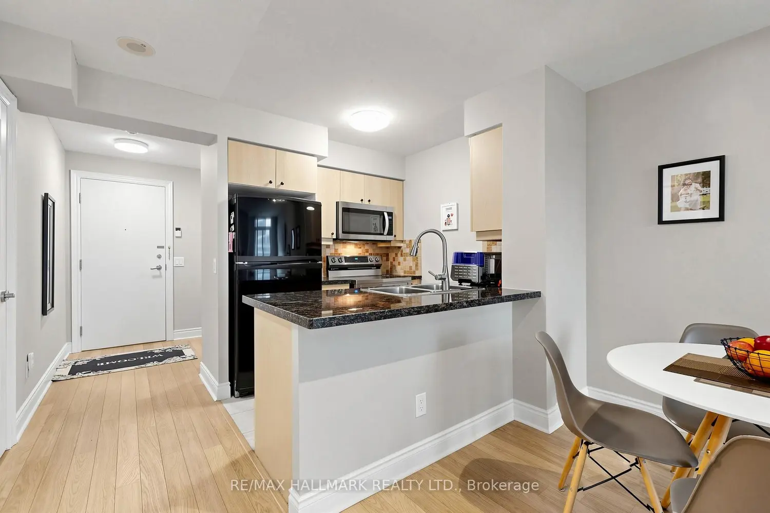 Additional image 6 of 25 Greenview Avenue 1124