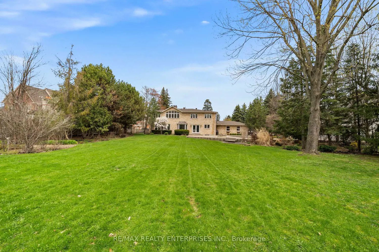 Additional image 16 of 2154 Oneida Crescent