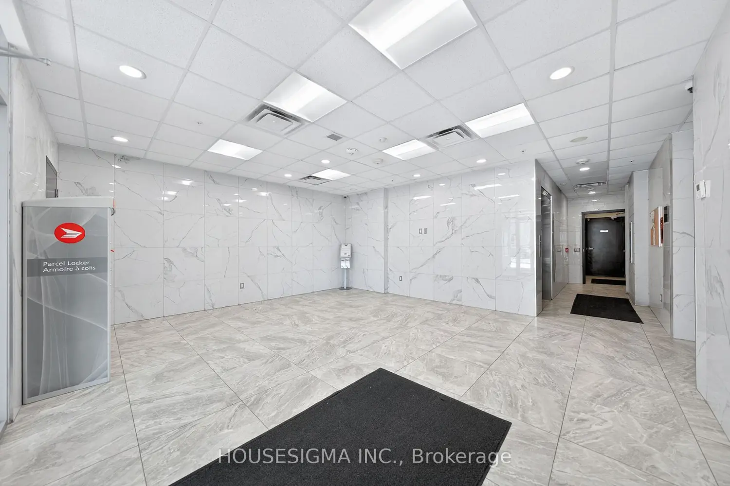 246 Lester Street Ph-03