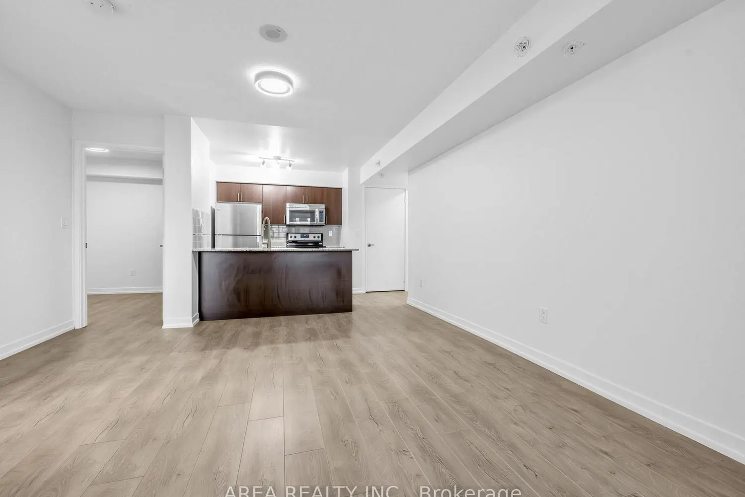 Additional image 6 of 1410 Dupont Street 1410