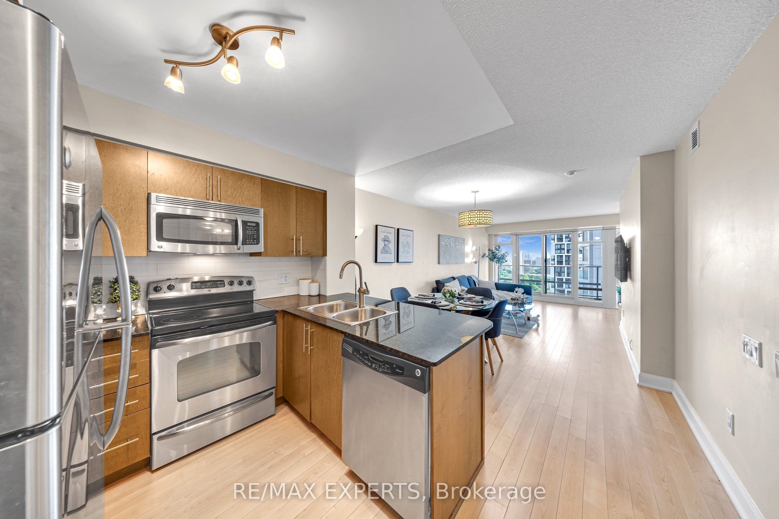 Additional image 4 of 2304-2191 Yonge Street, Toronto, ON, M4S 3H8
