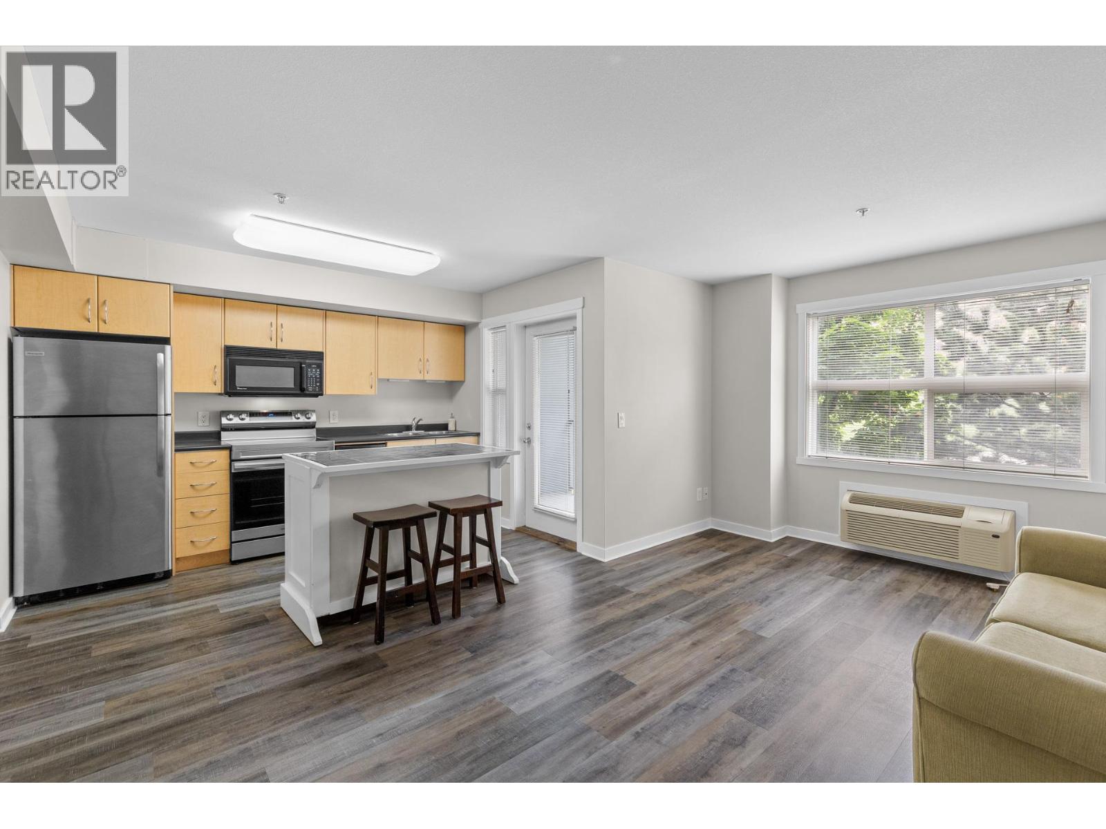 Additional image 6 of 105A-1475 Glenmore Road North, Kelowna, BC, V1V2C5