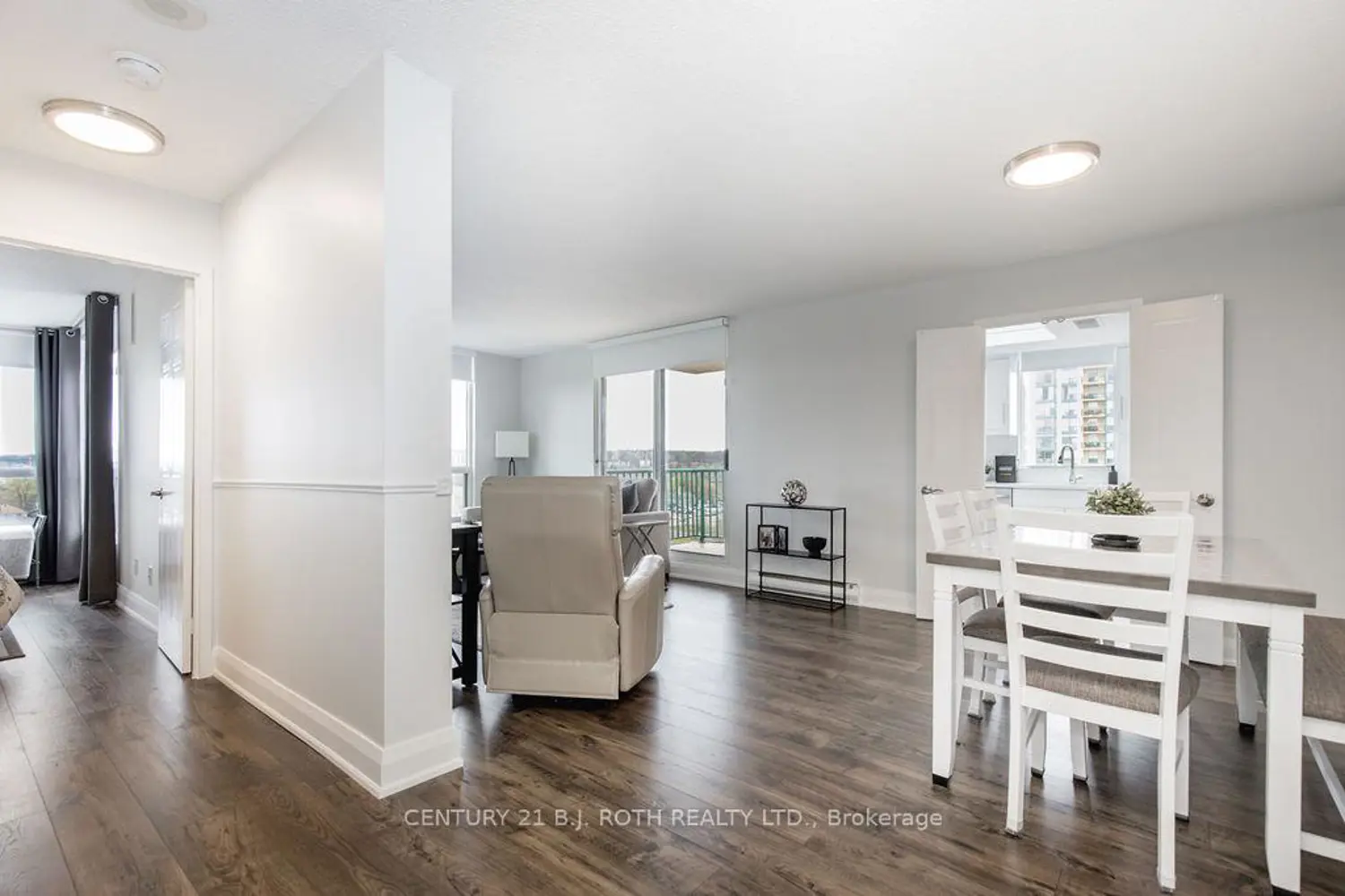 Additional image 6 of 75 Ellen Street 1104