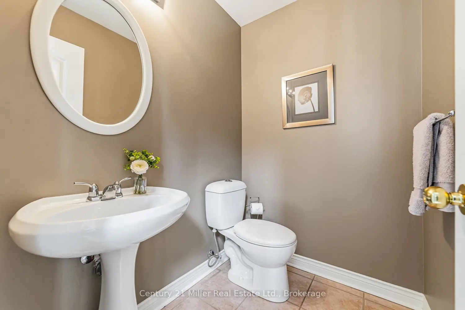 Additional image 7 of 1576 Bayshire Drive