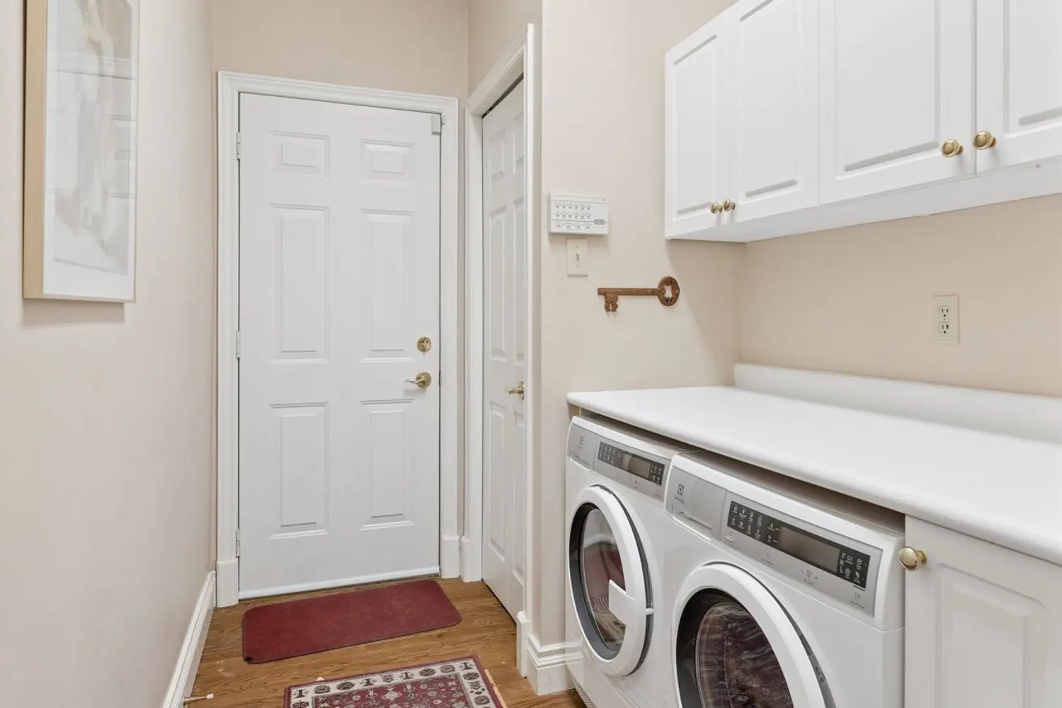 Additional image 10 of 333 George Street 1