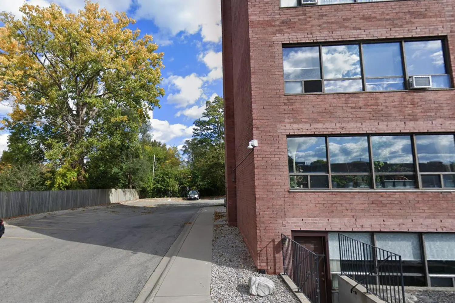 Additional image 5 of 650 Cheapside Street B1