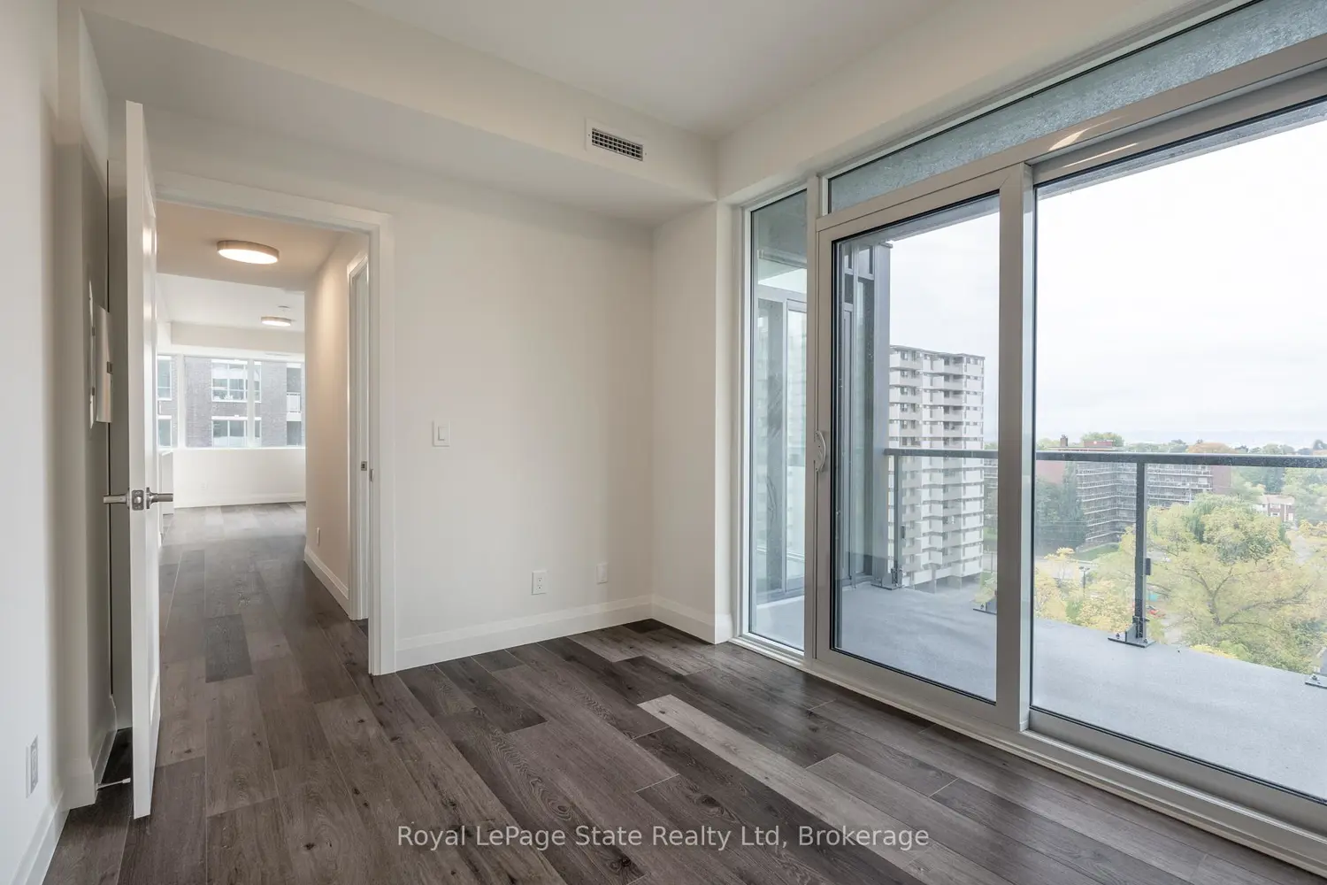 Additional image 11 of 500 Brock Avenue 808