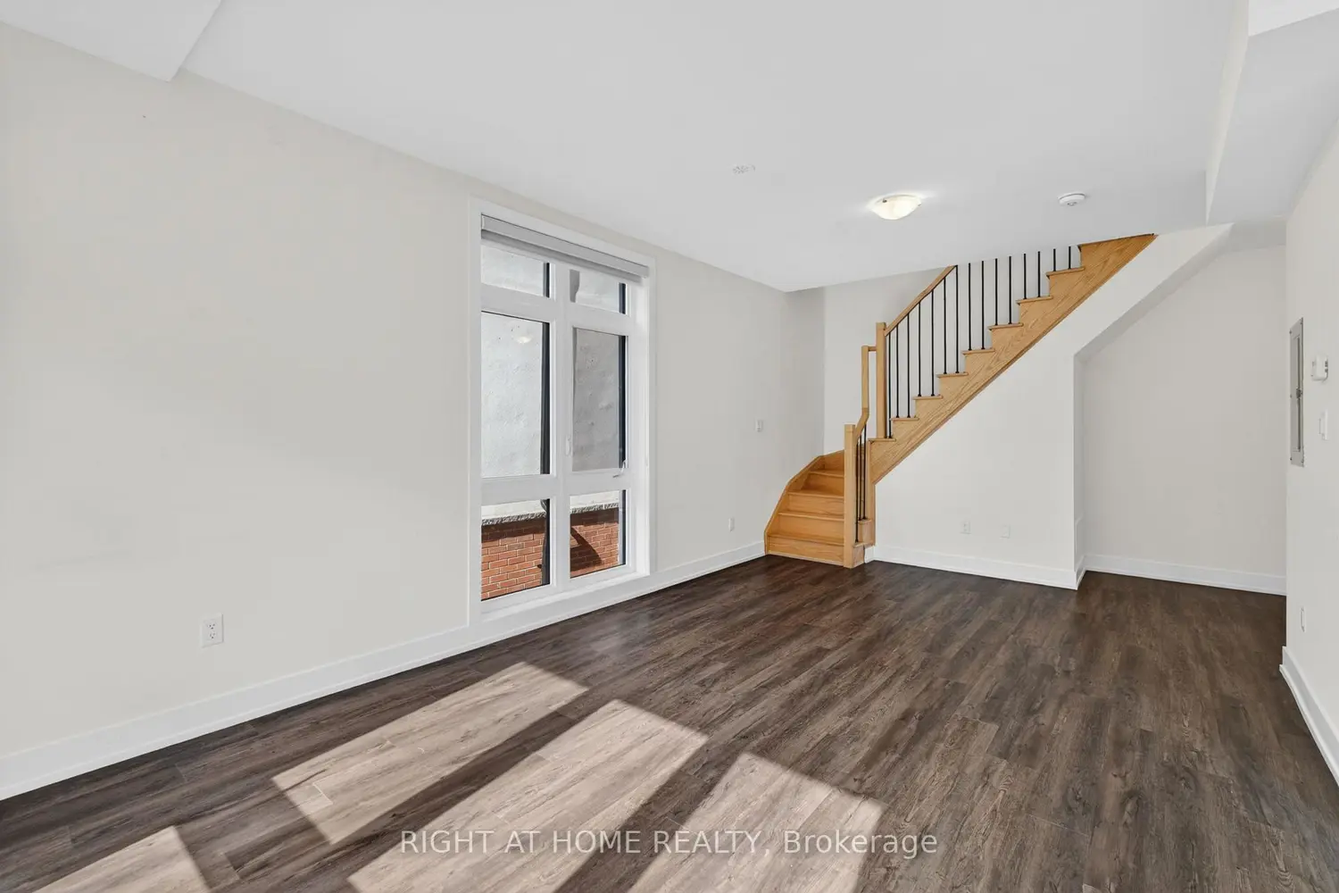 Additional image 11 of 12860 Yonge Street 1