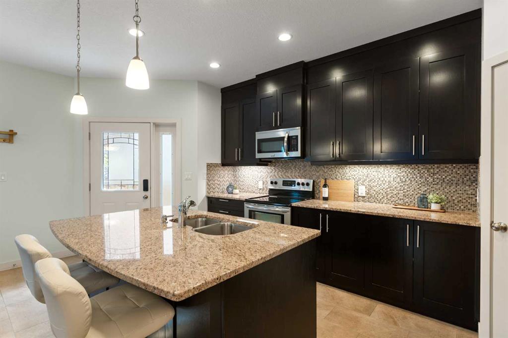 Additional image 4 of 2-6110 Bowness Road NW, Calgary, AB, T3B0E1