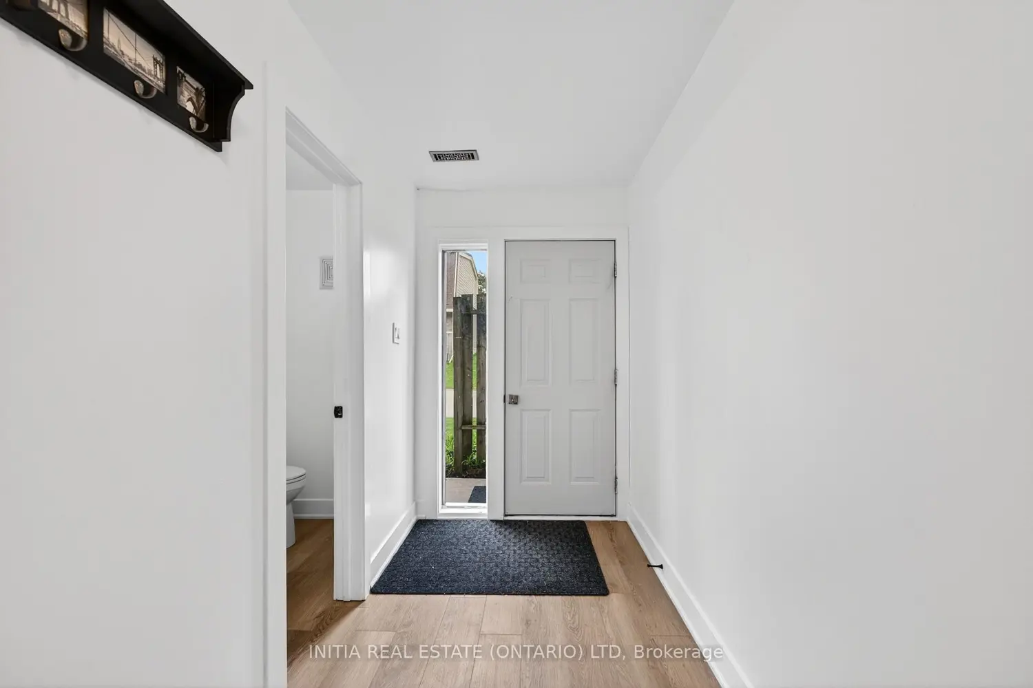 Additional image 4 of 40 Fairfax Court 1