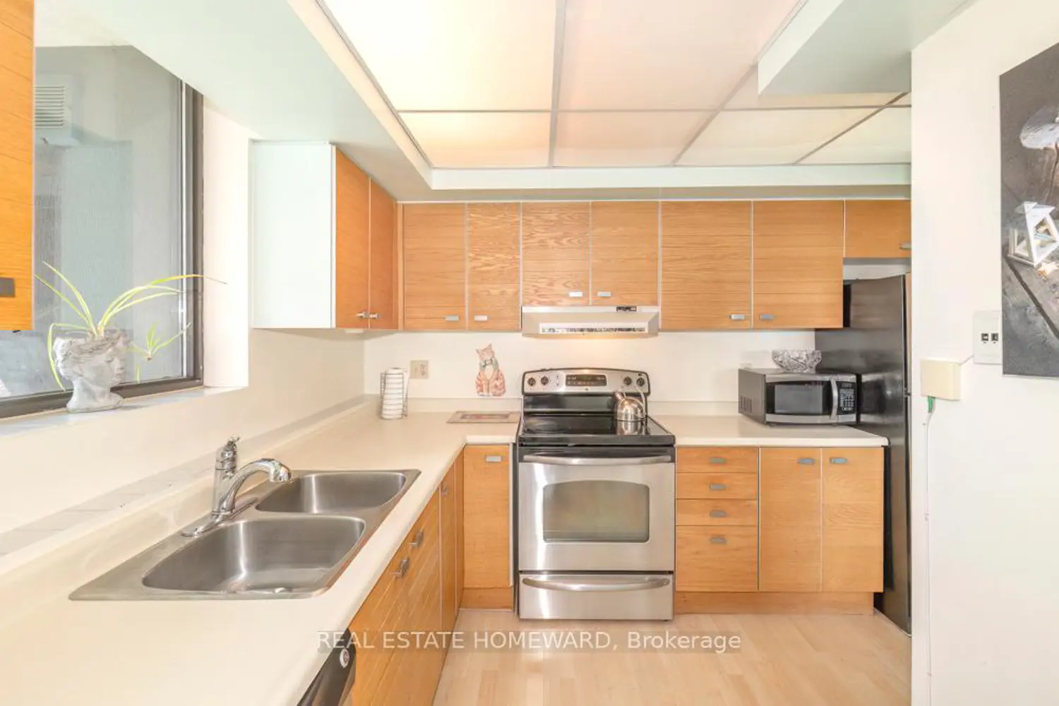 Additional image 6 of 757 Victoria Park Avenue 908