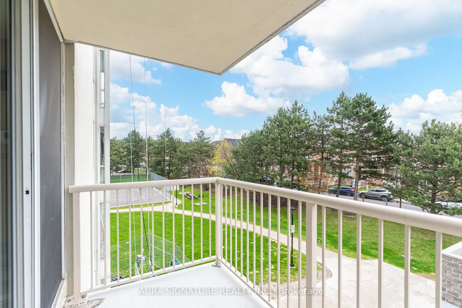Additional image 19 of 3077 Weston Road 401