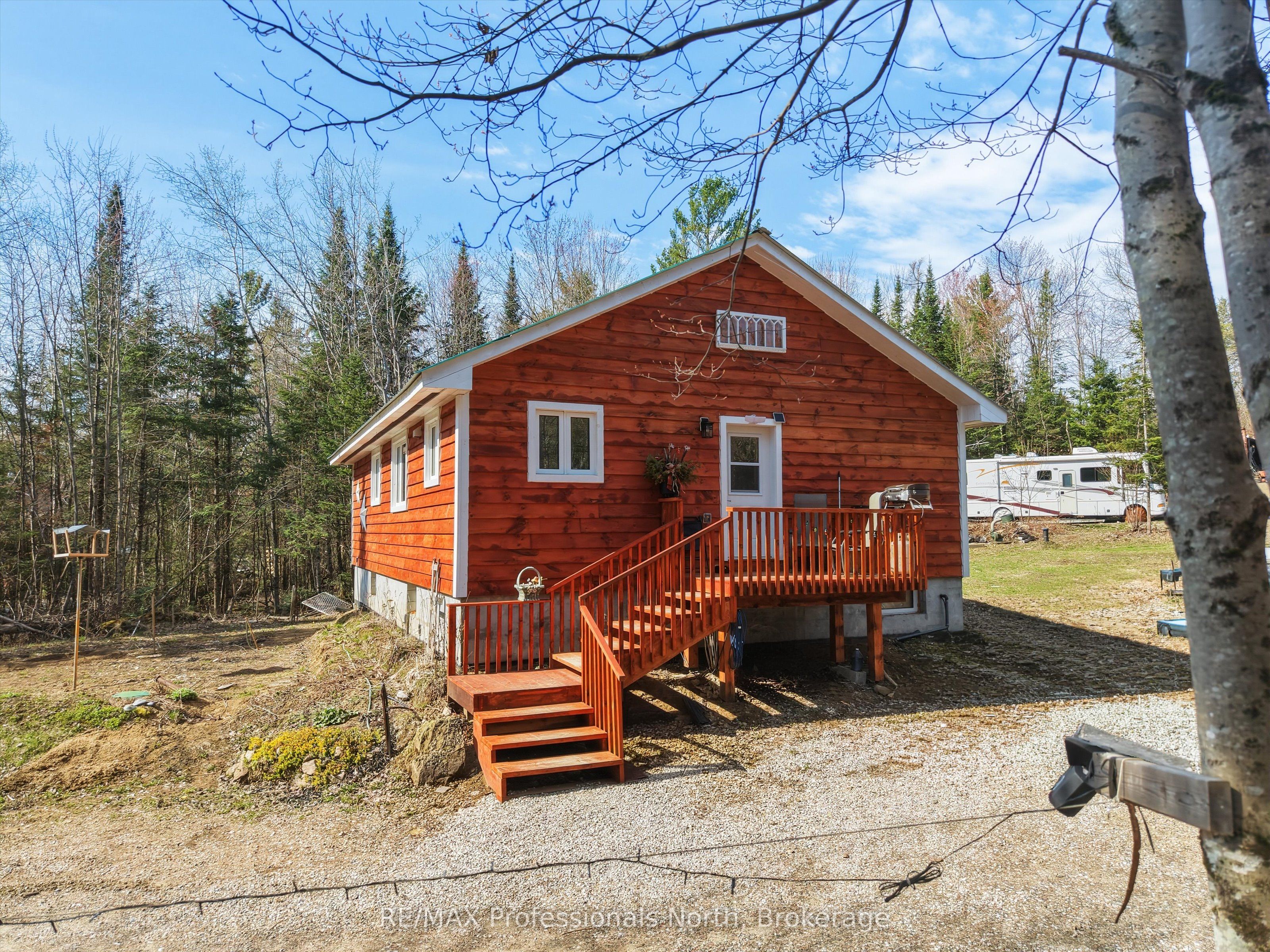 Additional image 5 of 1070 Vankoughnet Road, Bracebridge, ON, P1L 1X1