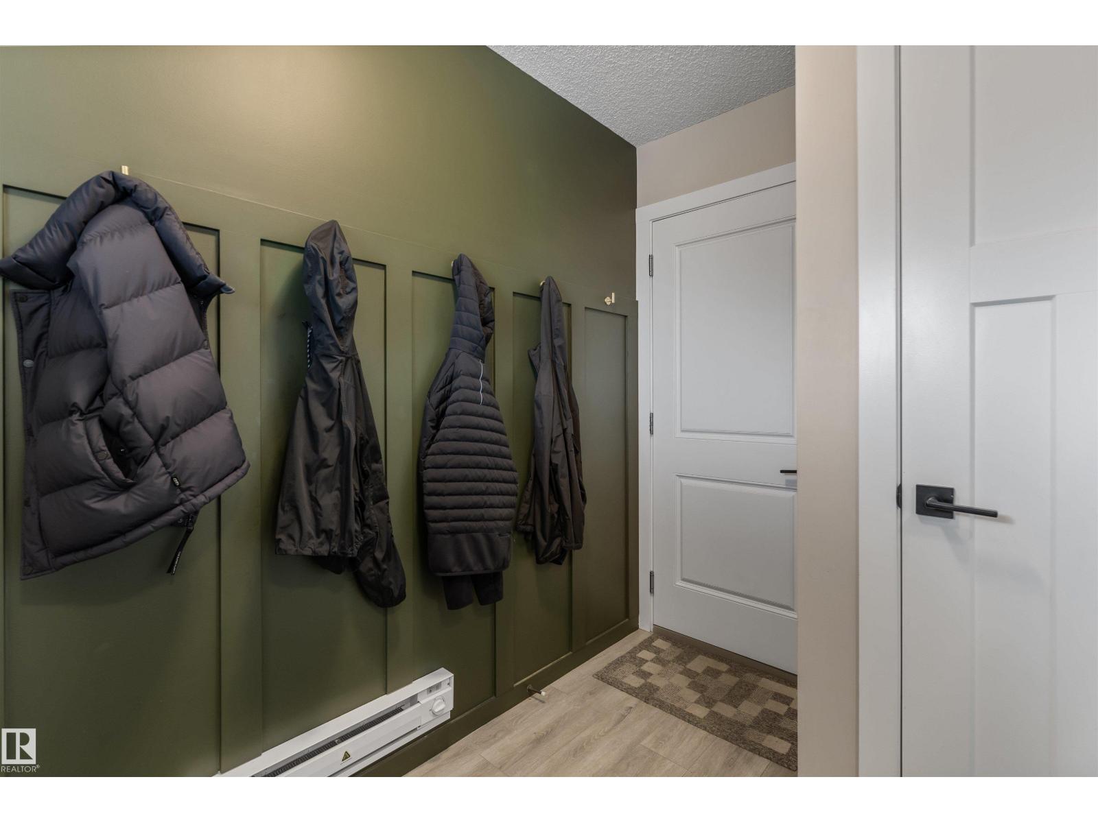 Additional image 6 of 19220 27 Avenue NW, Edmonton, AB, T6M1L1