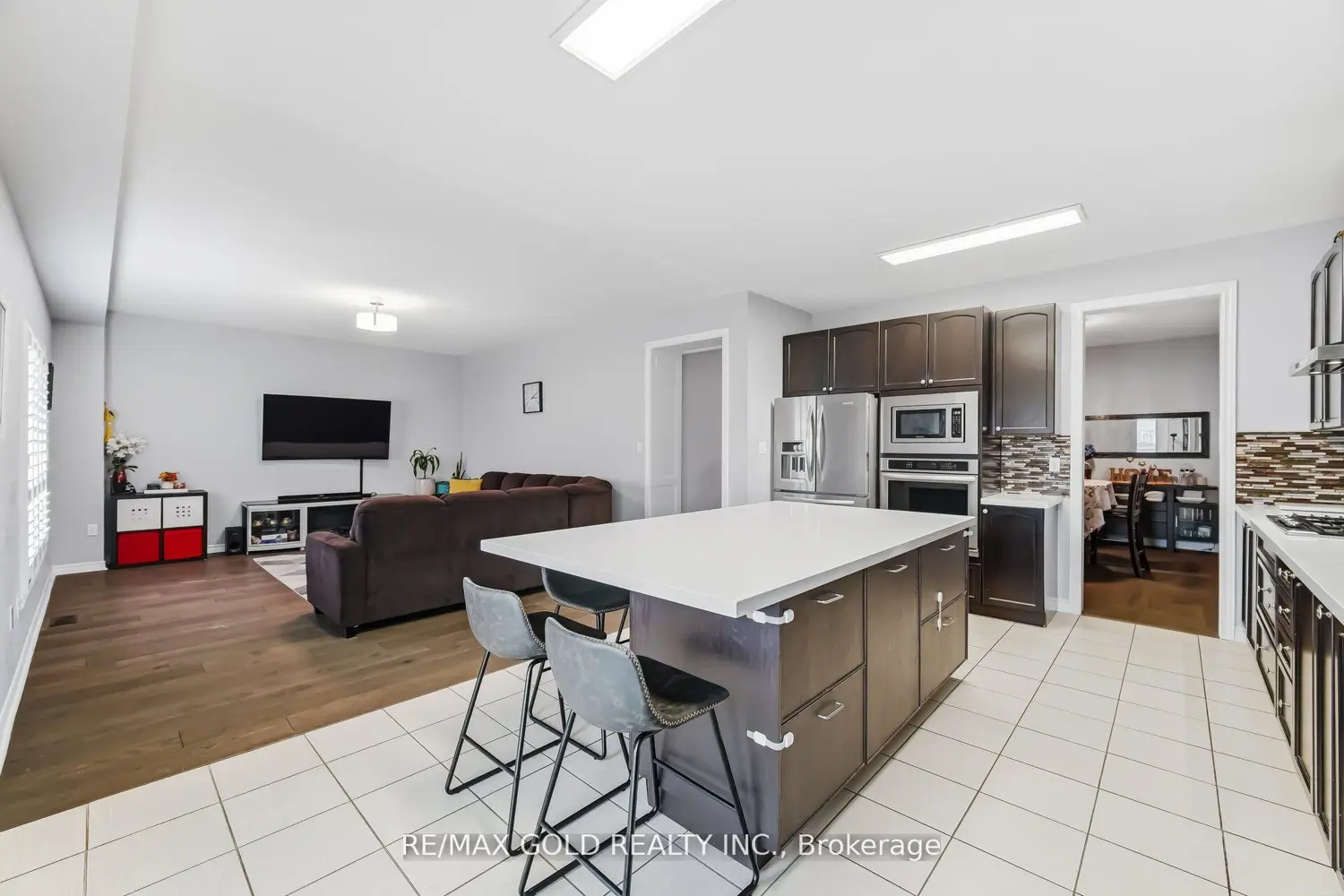 Additional image 7 of 409 Tansley Street