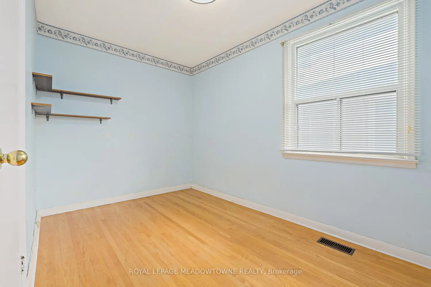Additional image 13 of 456 Delrex Boulevard