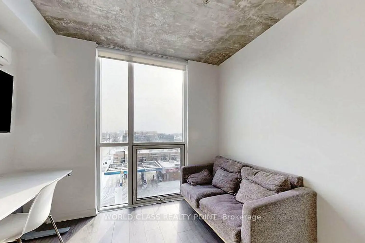 Additional image 4 of 1900 Simcoe Street 633