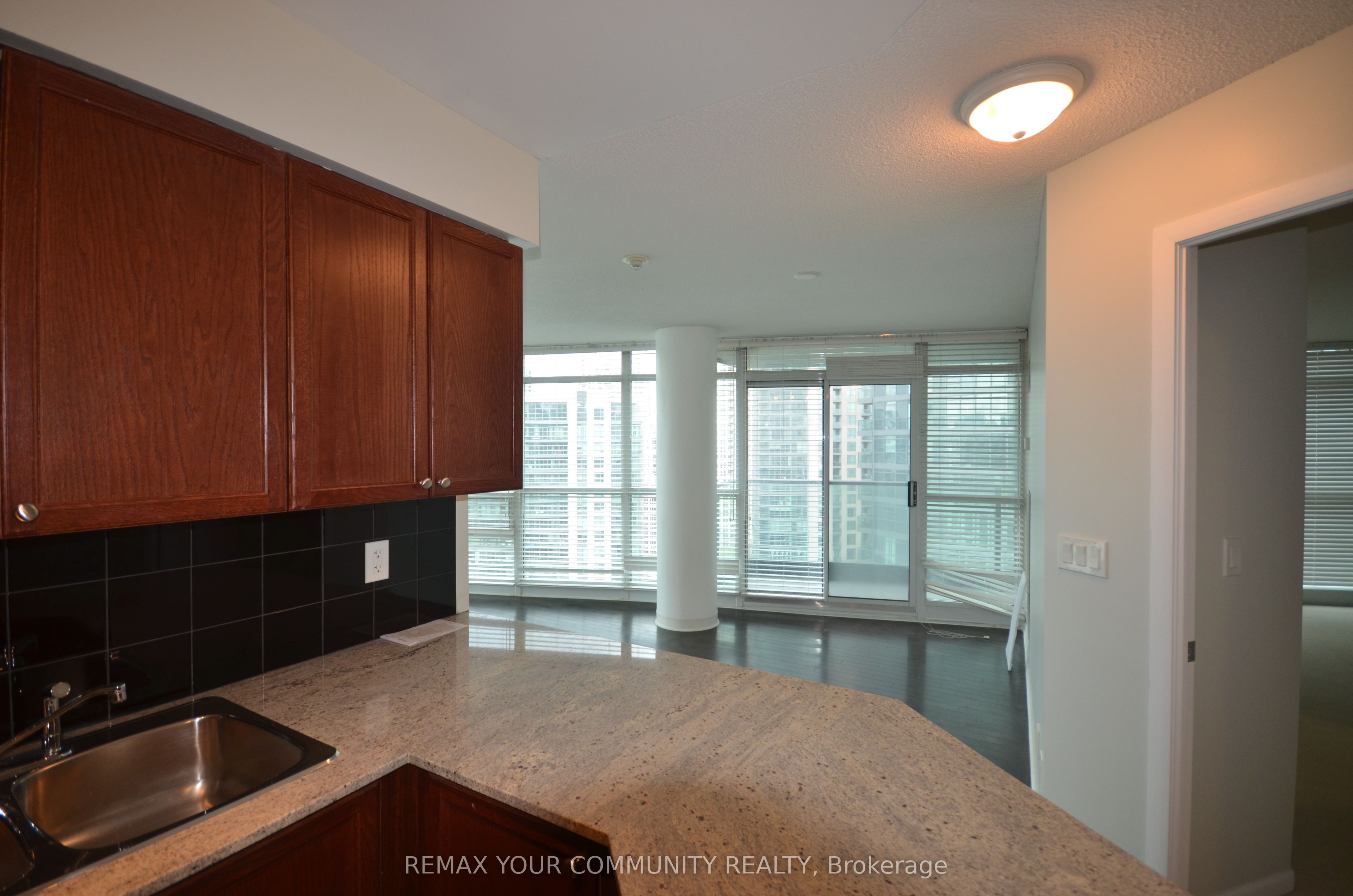 Additional image 5 of 1511-231 Fort York Boulevard, Toronto, ON, M5V 1B2